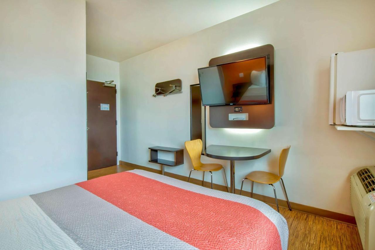 Motel 6-Eagle Pass, Tx - Lakeside Экстерьер фото
