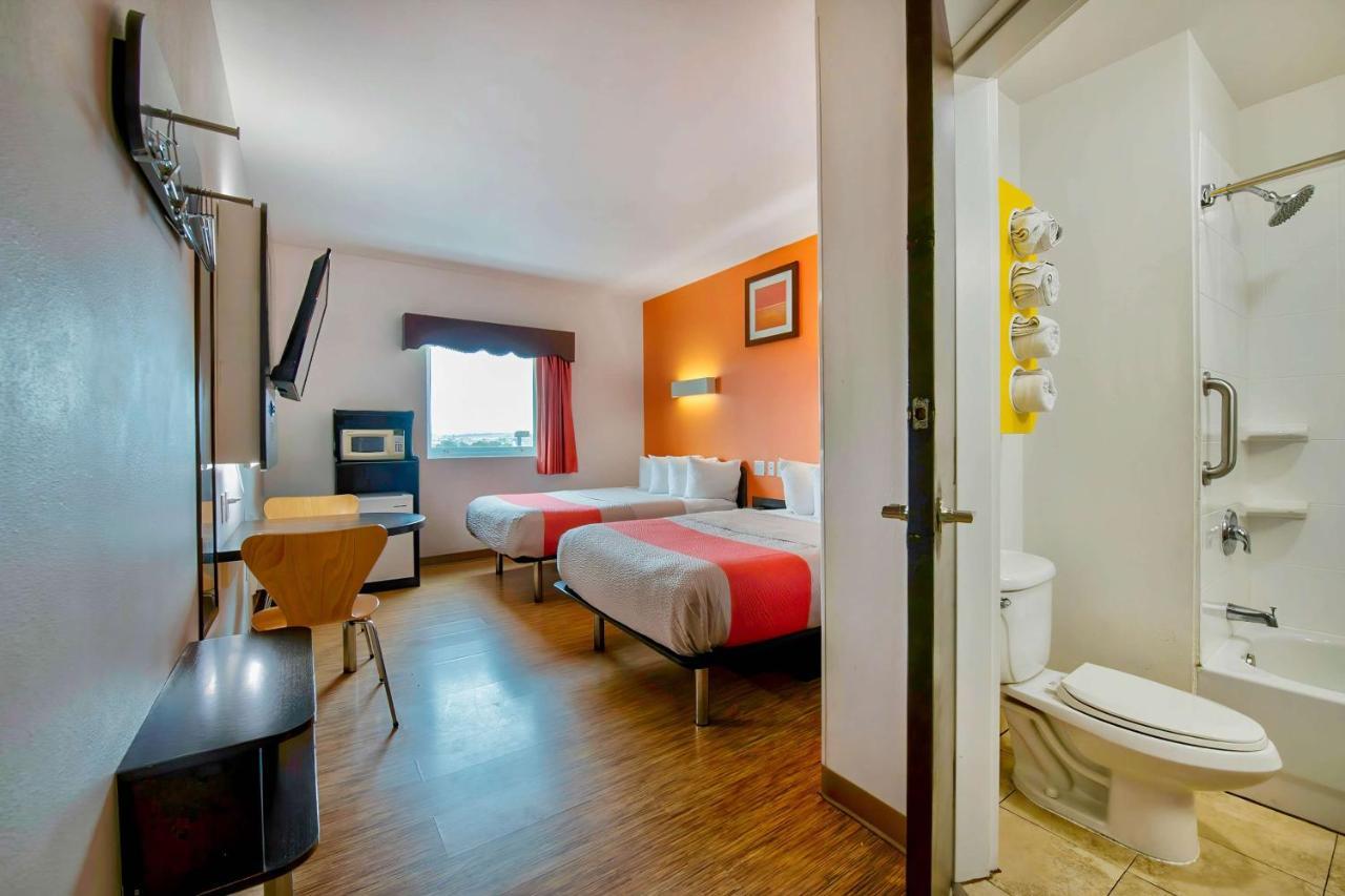 Motel 6-Eagle Pass, Tx - Lakeside Экстерьер фото